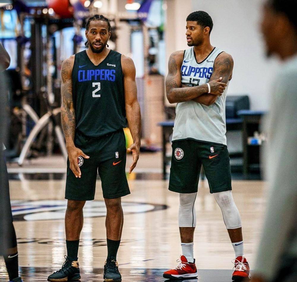 的高波动回 的高波动回