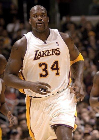 队悉数占据 队悉数占据